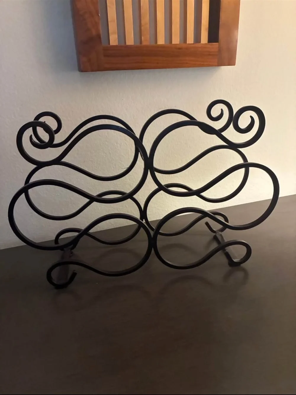 Black Metal Decorative Wine Rack